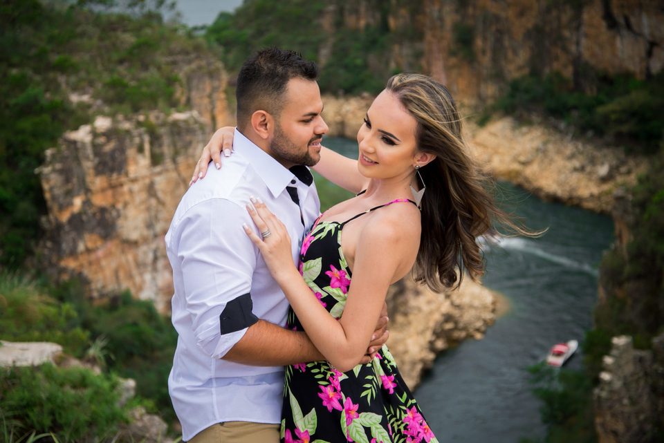 Noivado - Fernanda e Aquiles Capitólio - MG